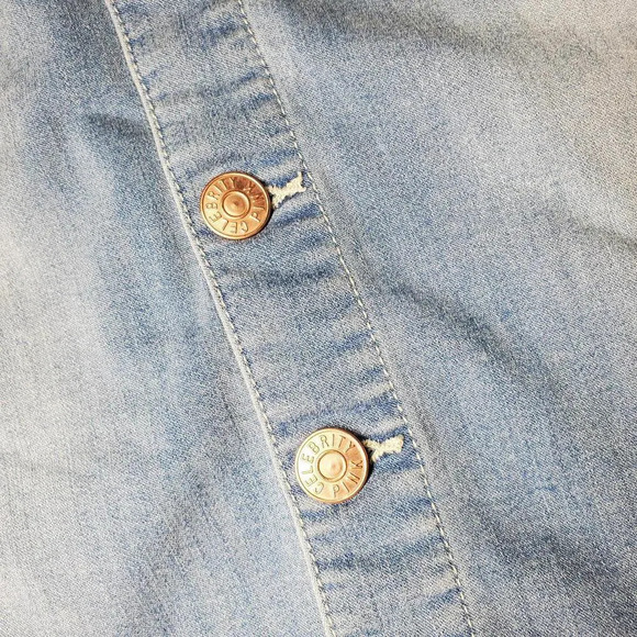 Celebrity Pink Blue Denim Button Front Mini Skirt Juniors Size 5/27 NWOT - Picture 6 of 11